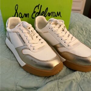 NEVER WORN Sam Edelman Metallic Gold and White Sneakers - size 10.5